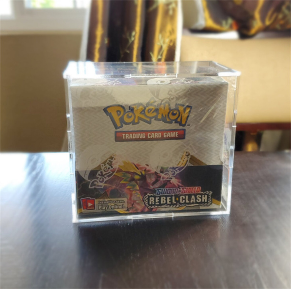 Chine Personnalisé Pokemon ETB Vitrine Aimant Couvercle vis assemblage  fermeture Protecteur cas Acrylique Booster Boîte Vitrine usine et  fabricants