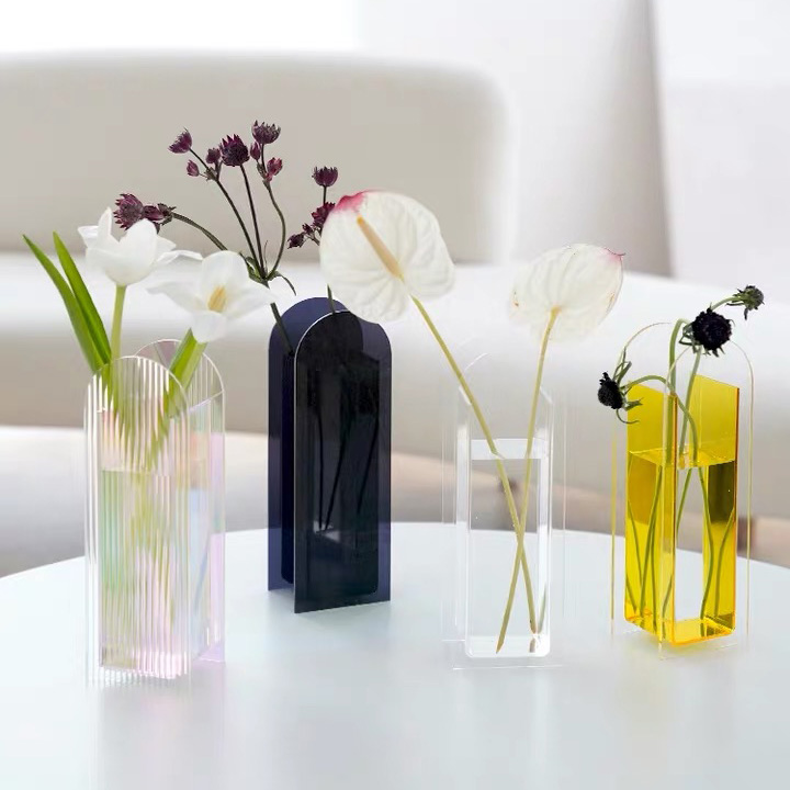 Tall Lucite Table Vase Decorative Acrylic Vase for Hotel Lobby