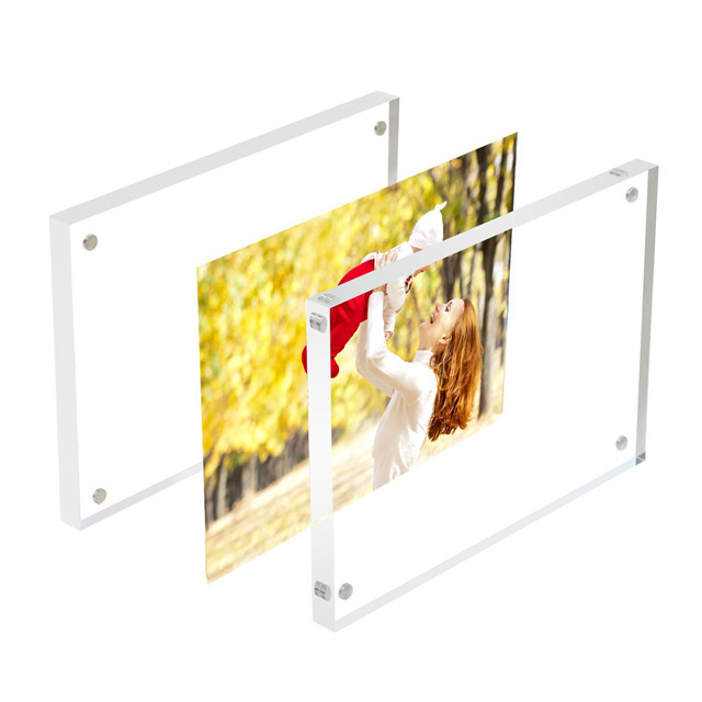 /acrylic-magnetic-photo-frame-samfurin/